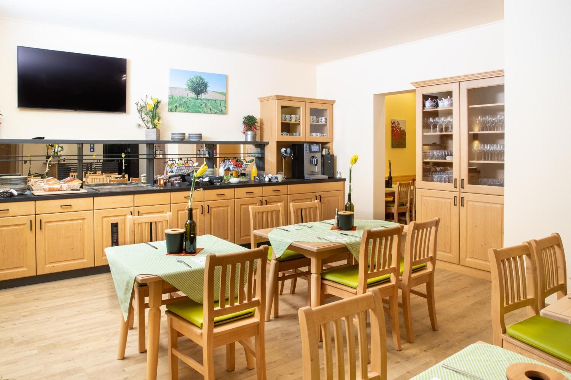 Landhaus Storch - Pension Gänserndorf Exteriér fotografie